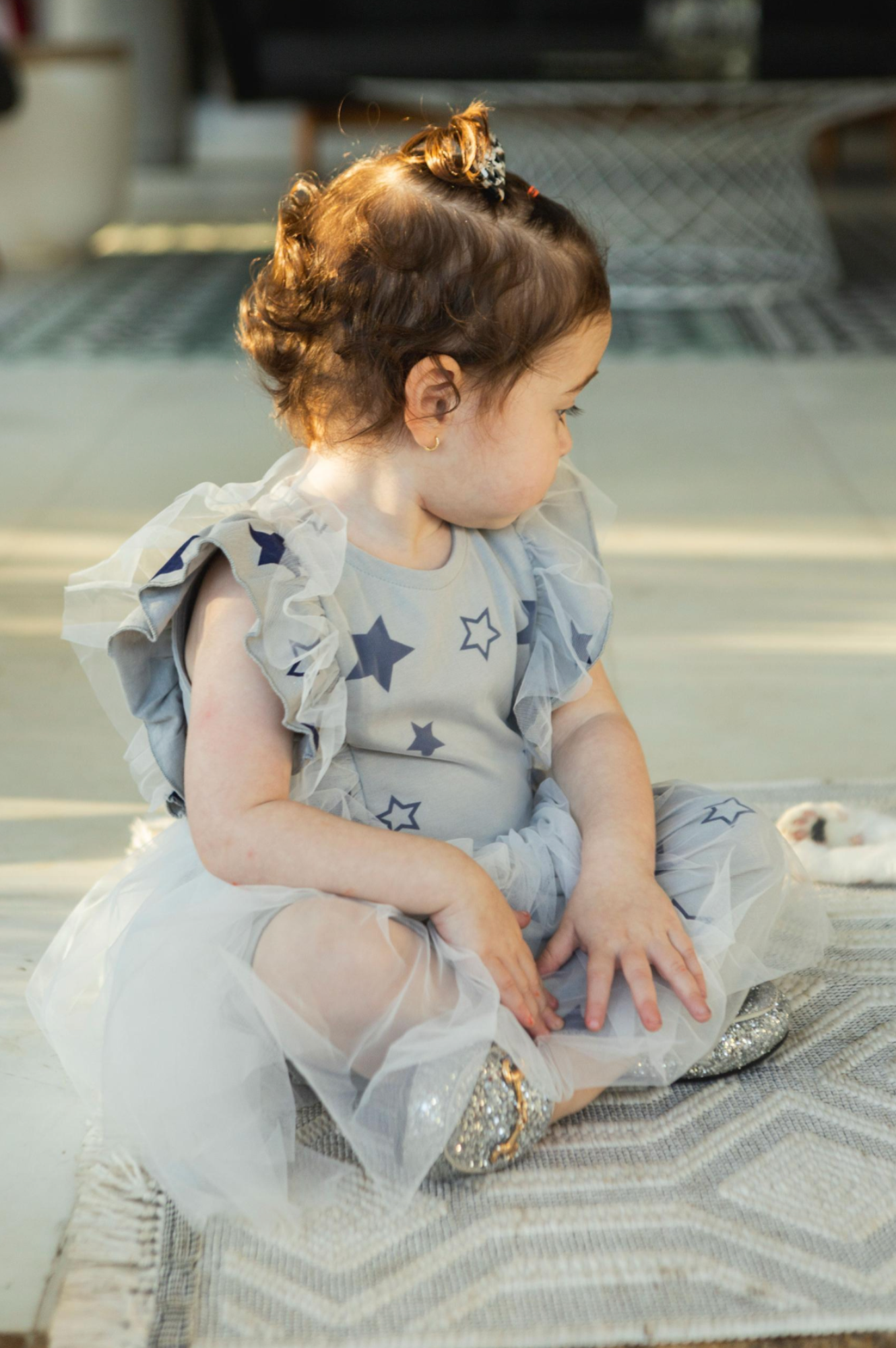 Star Printed Ruffle Dress Grey