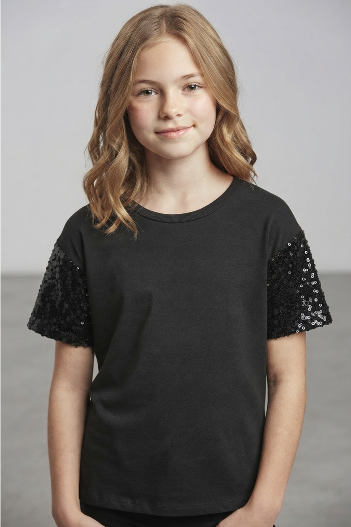 Sequin Sleeve T-Shirt Black