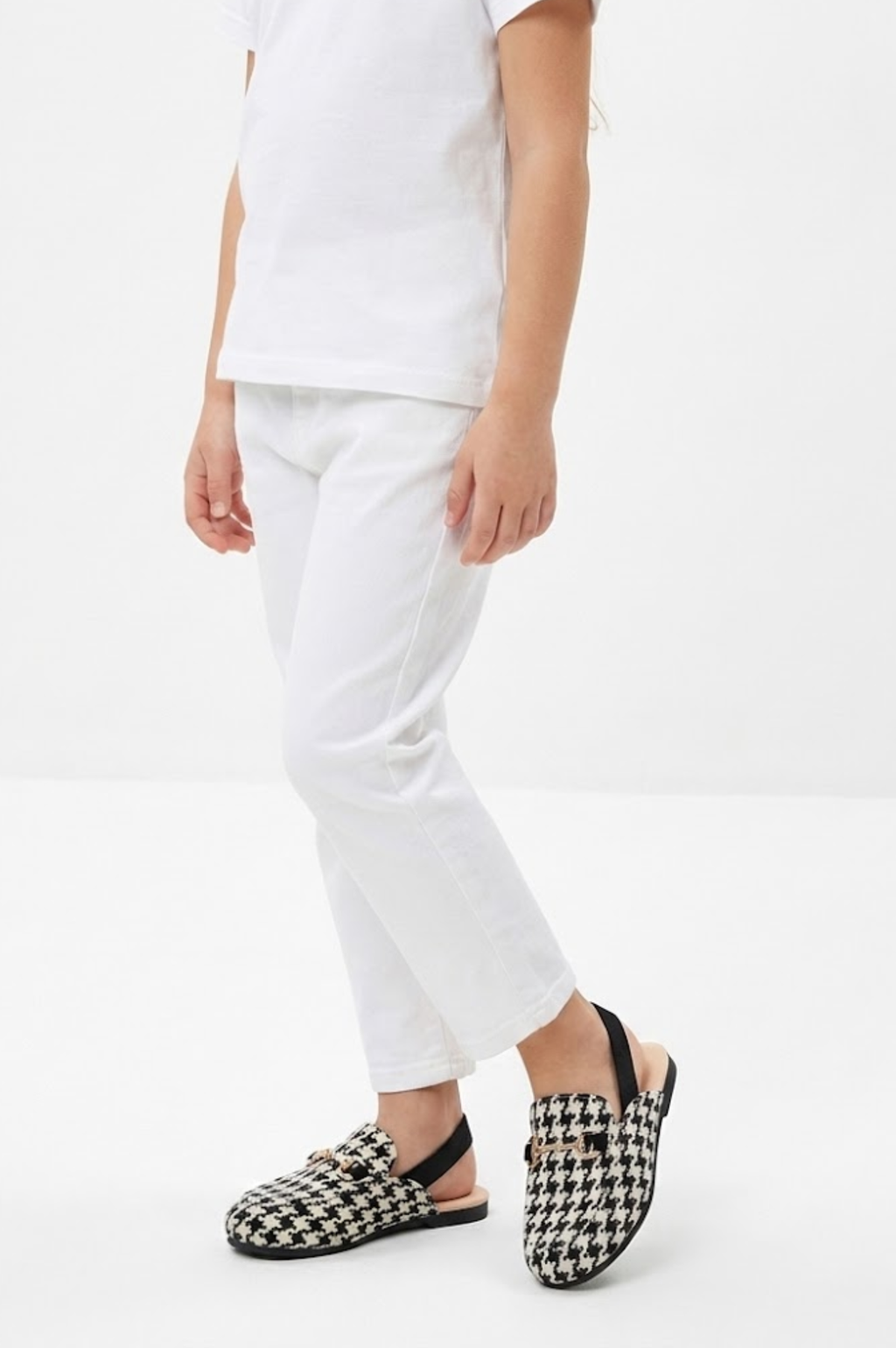 Suecos pata de gallo negro y beige